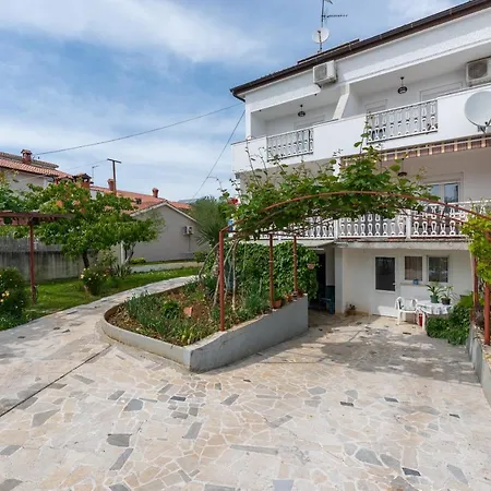 Apartment Sofia Apartman